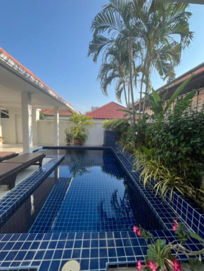 VIEW TALAY VILLA POOL HOUSE 285